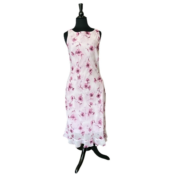 johnnie M Dresses & Skirts - Johnnie M. Dress